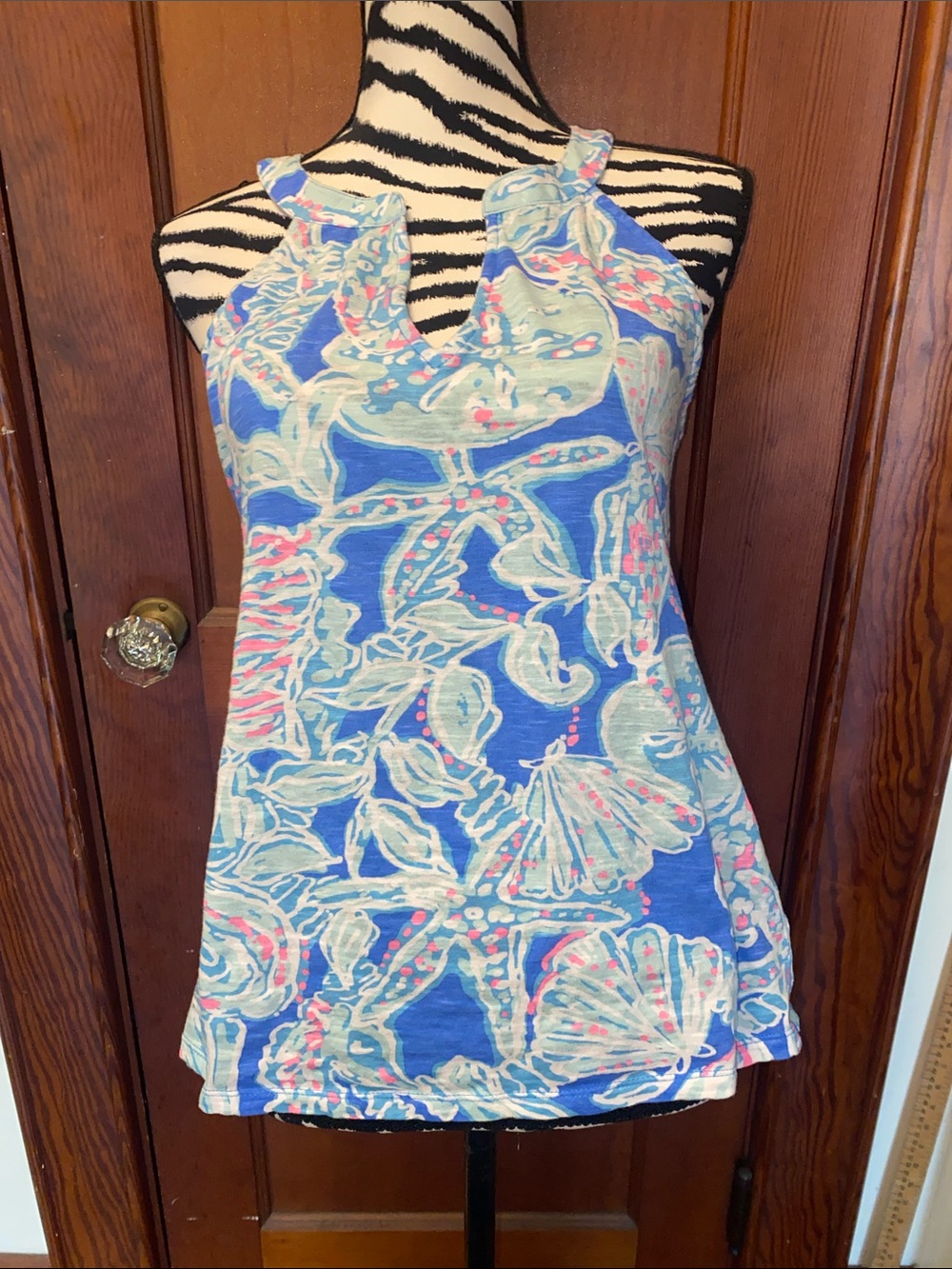 Lilly Pulitzer Arya top in Bay Blue sea creatures with Pink & Cream Details